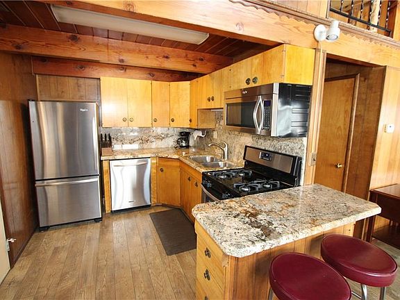 4th image of 121 Lagunita Ln
