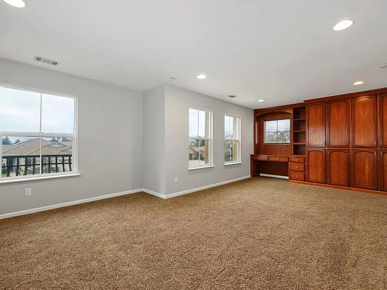 2090 Wisteria Pl — Photo 40