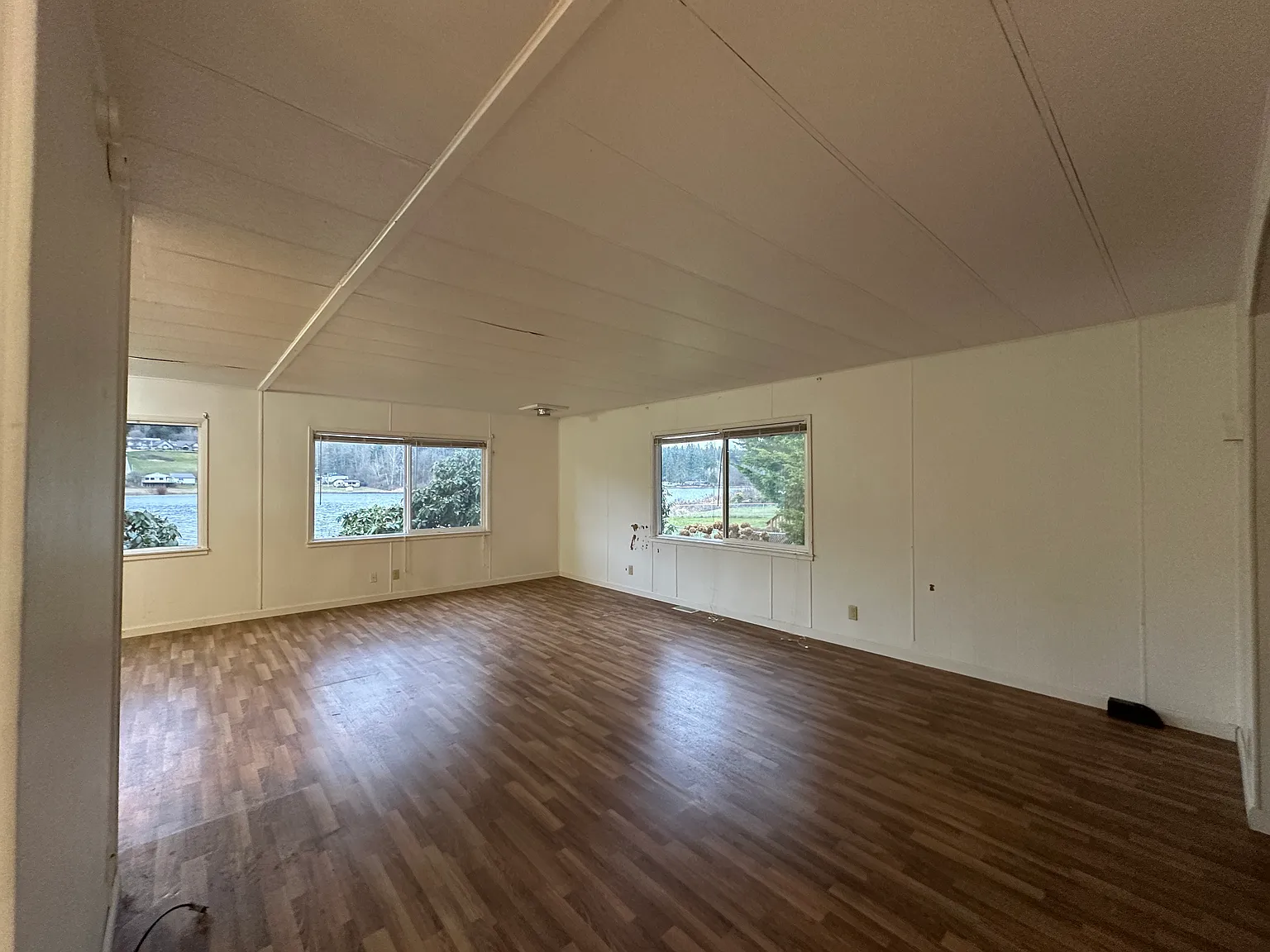 3 bed, 1440 sqft, $2,850 — Photo 1