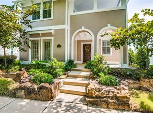 1425 Macon Dr, Aubrey, TX 76227