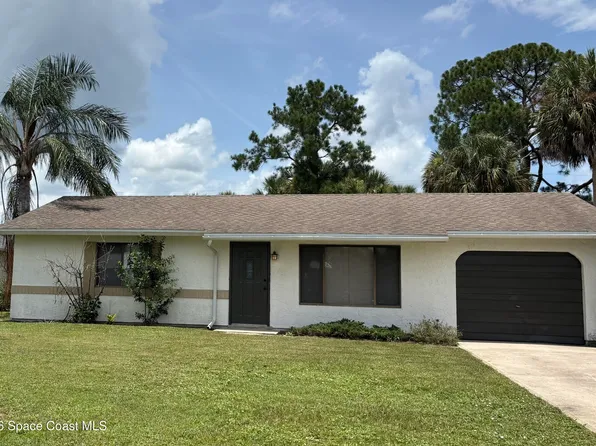 511 Dinner St NE, Palm Bay, FL 32907