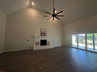 6215 Portal Dr, Houston, TX 77096