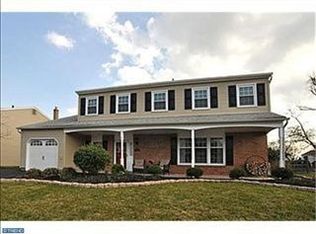 42 Dilworth Ln, Langhorne, PA 19047