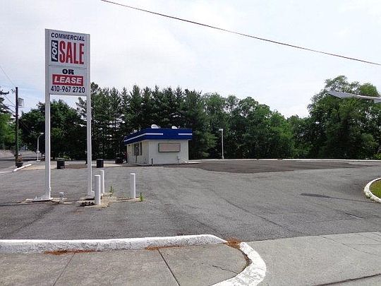 2nd image of 629 S Main St