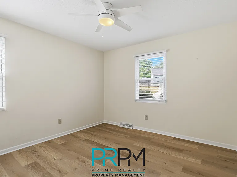 5 Parkstone Ct — Photo 18