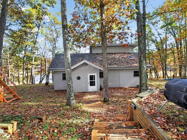 9354 W Ox Path St, Baldwin, MI 49304