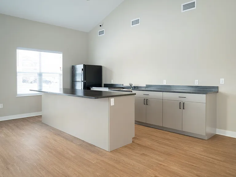 1-web-or-mls-2111-heyboer-dr_12092024