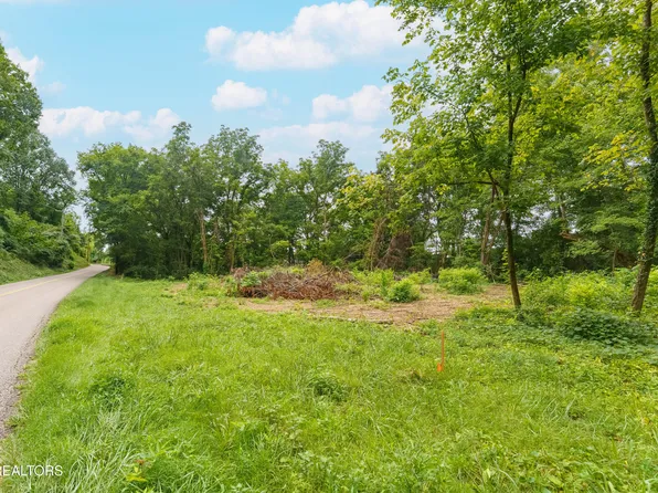 Old Knoxville Pike, Maryville, TN 37804