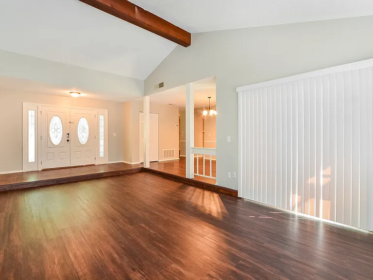 1400 Ponce De Leon Blvd — Photo 4