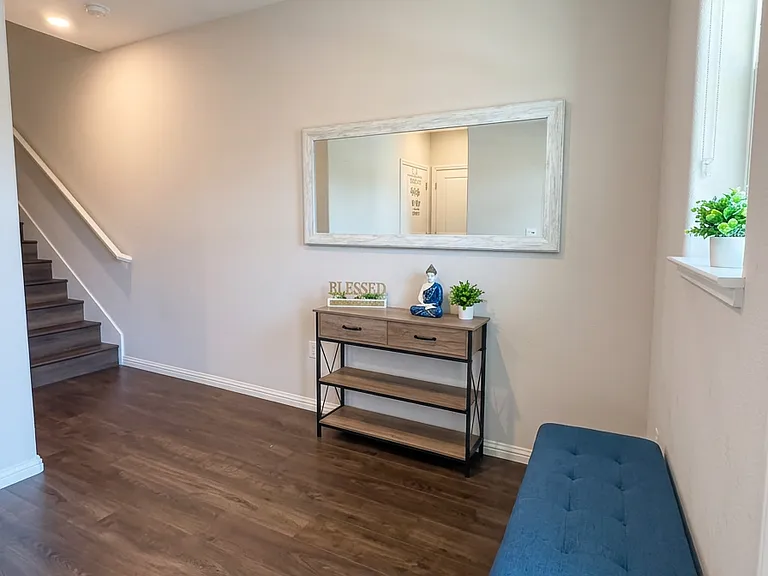 6614 Vibrant Loop — Photo 3