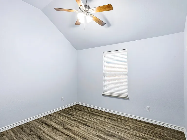11901 Summer Springs Dr — Photo 7