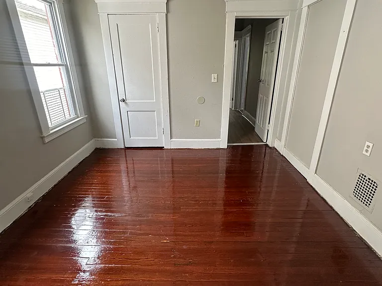103 Sheffield Ave #2 — Photo 9
