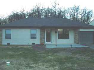 35 Heritage Rd, Strafford, MO 65757