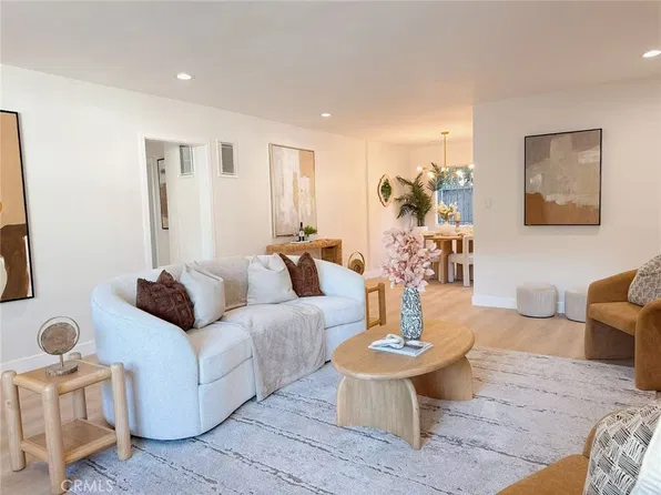 127 N Eucalyptus Ave APT 4, Inglewood, CA 90301