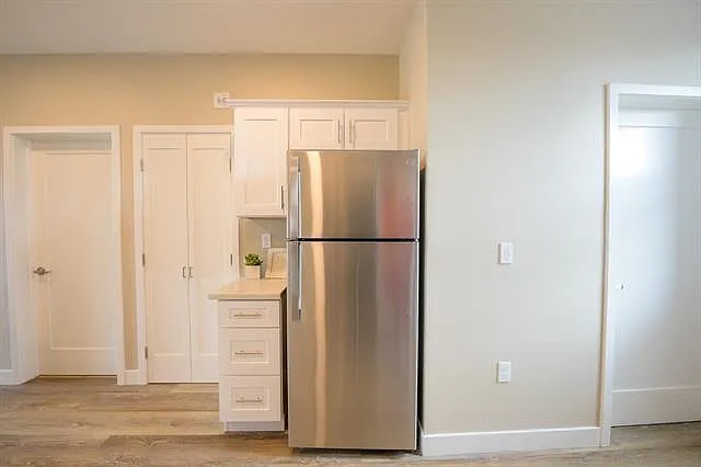 1316 E Grand Ave #104 — Photo 13