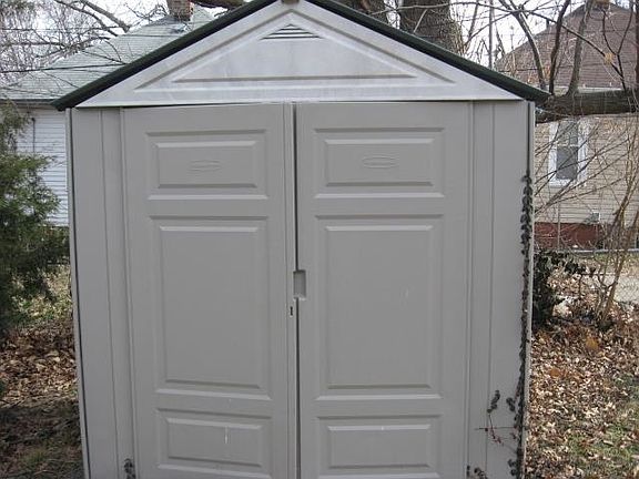 4th image of 1105 S 21st St