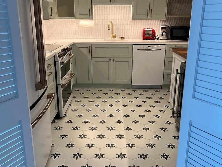 807 N Howard St #414 — Photo 41
