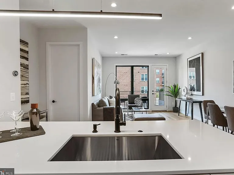 1434 Chapin St NW #4 — Photo 12