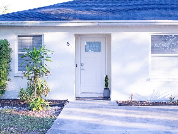 3rd image of 8 Bay Acres Ave #8