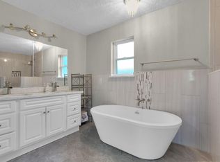 12202 Roandale Dr, Houston, TX 77048