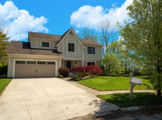 7832 Maplecreek Ct, Powell, OH 43065