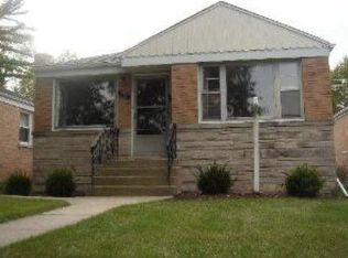 136 Marshall Ave, Bellwood, IL