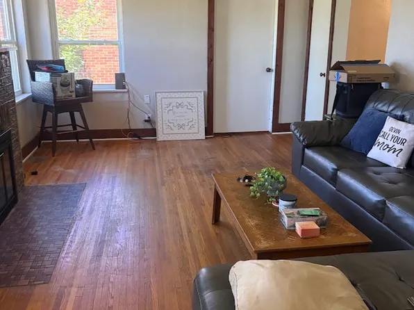1011 E Main St, Linn, MO 65051