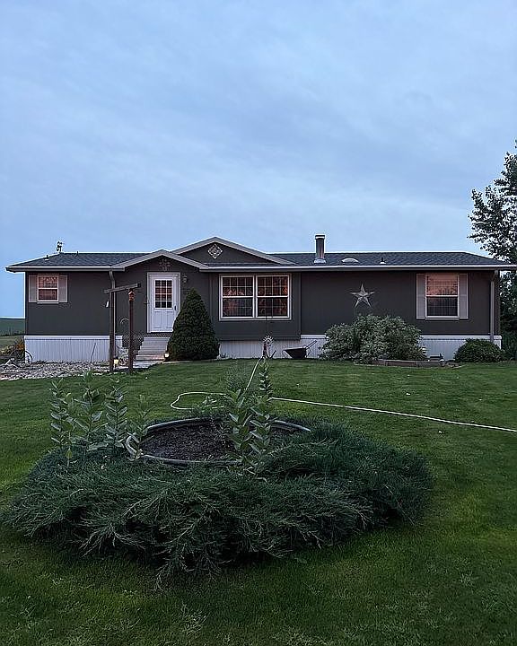 1st image of 1924 Rd East 60