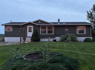 1924 Rd East 60, Paxton, NE 69155