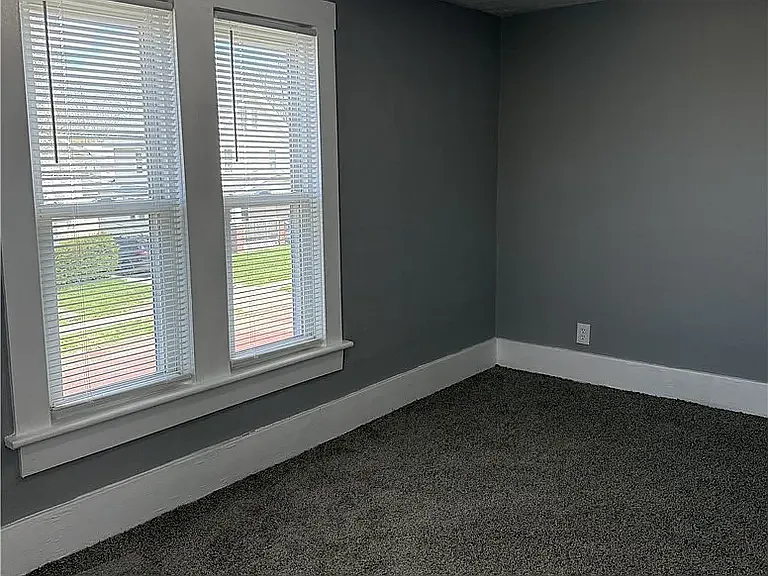 390 Cole Ave — Photo 20
