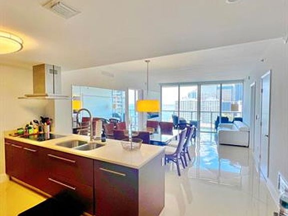 5th image of 495 Brickell Ave #Cu-1605