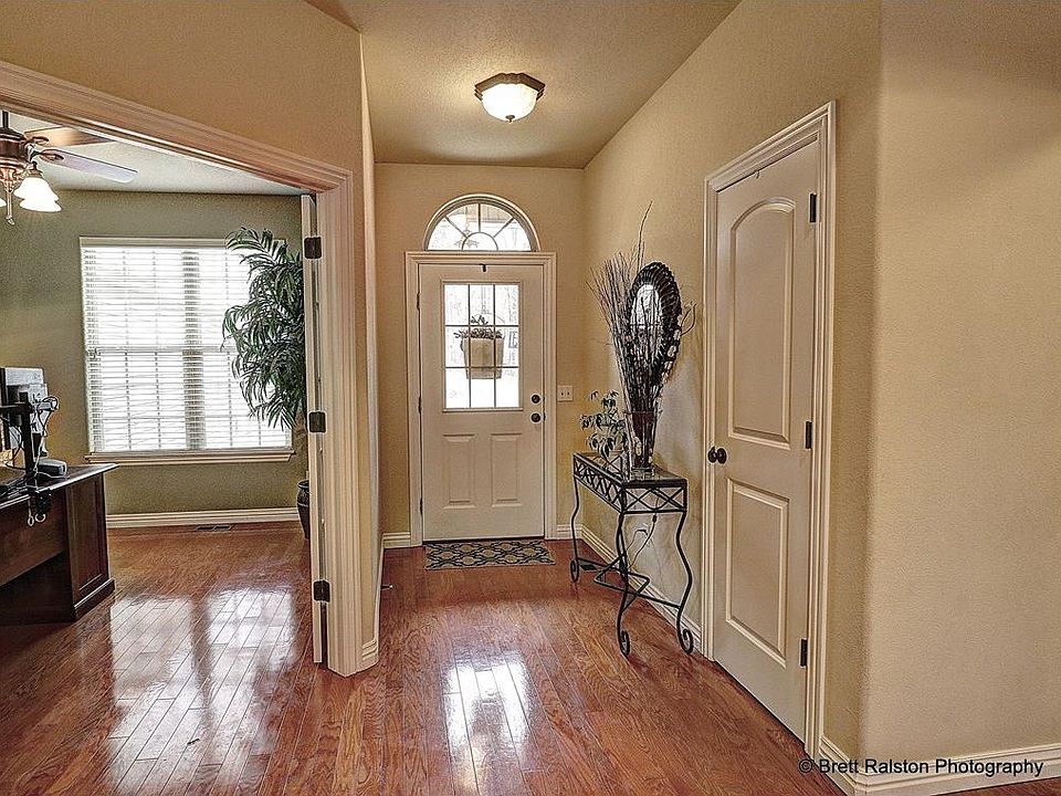 Private Foyer