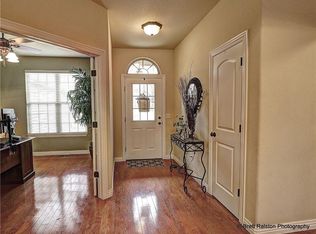 4 N Embleton Ln, Bella Vista, AR 72714