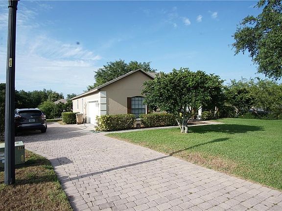 2nd image of 11340 Cypress Shore Ct