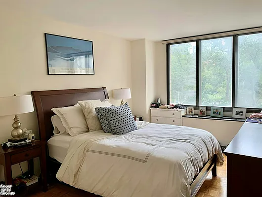 Rented by Brown Harris Stevens | media 4