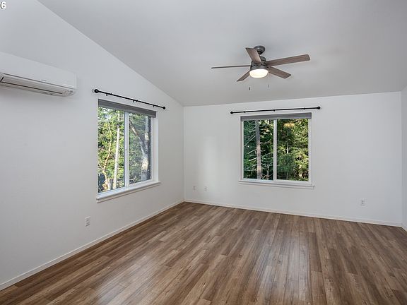 5th image of 244 Lyons Rd