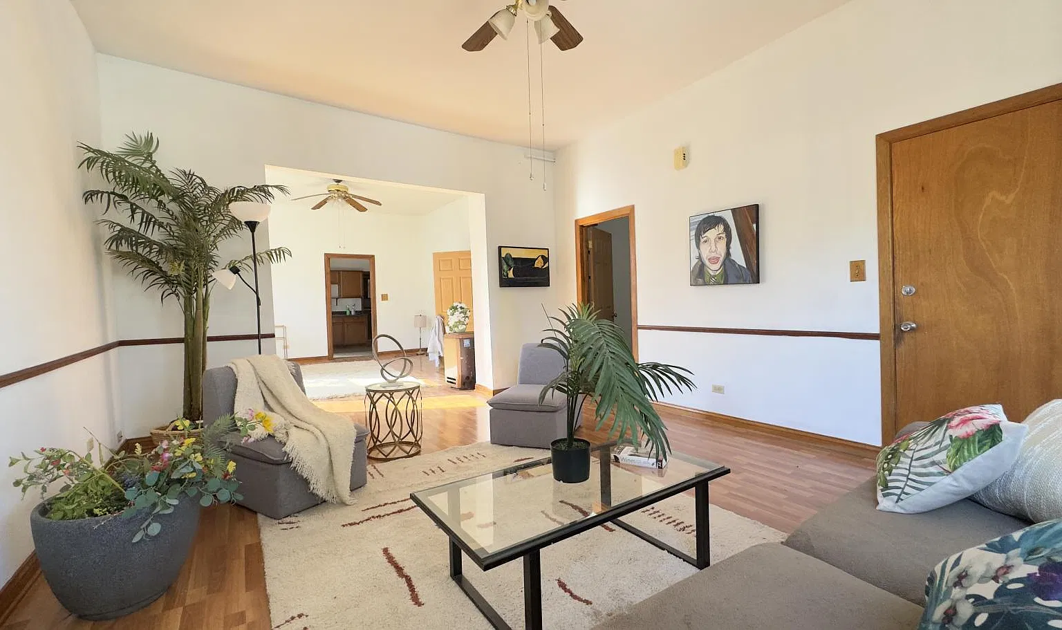 2 bed, 1150 sqft, $2,885 — Photo 3