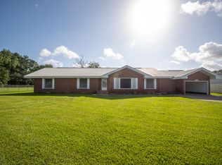 2281 Cecilia Senior High School Hwy, Breaux Bridge, LA 70517