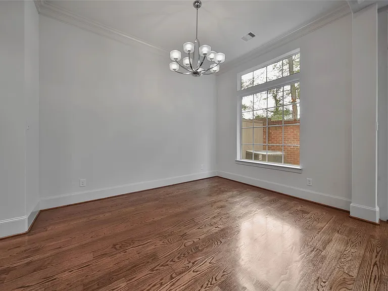 42 Wooded Park Pl — Photo 5