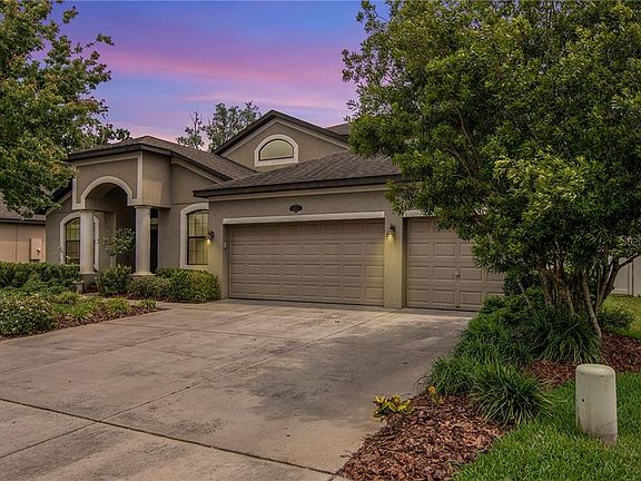 Home For Sale In Reserve at Hampton Lakes