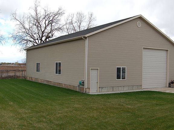 40' x 60' detached garage