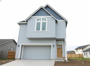 923 E 14th St, Lafayette, OR