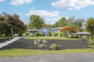Hedges Rd-S1809-001.jpg