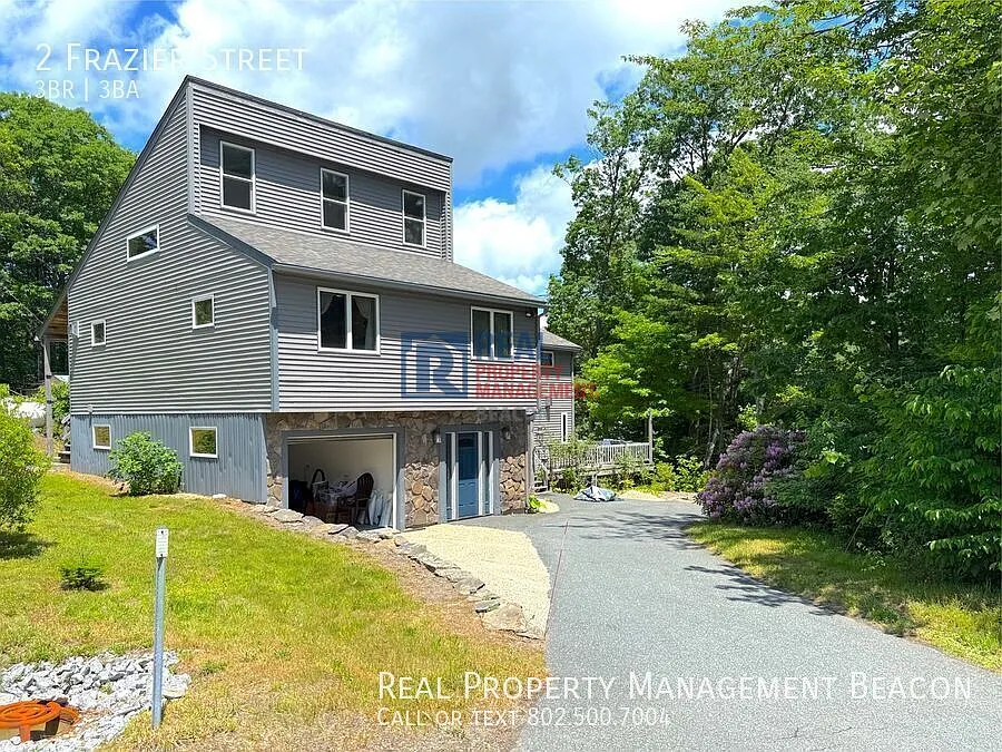 Rare Annual Rental on Lake Sunapee | Fully Renovated 3BR/3BA Waterfront Home - $6,000 Month — Photo 4