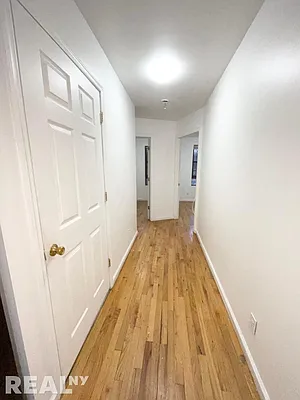 Rented by REAL New York | media 16