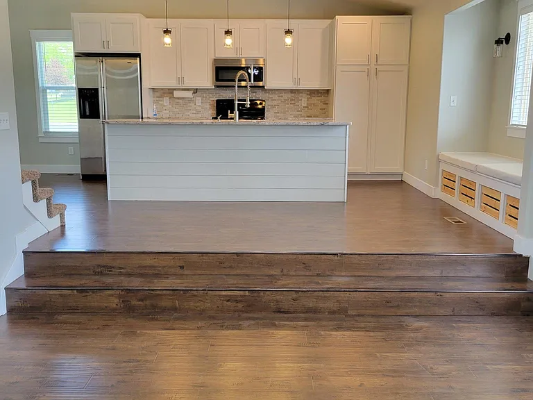 578 E 820 S — Photo 36