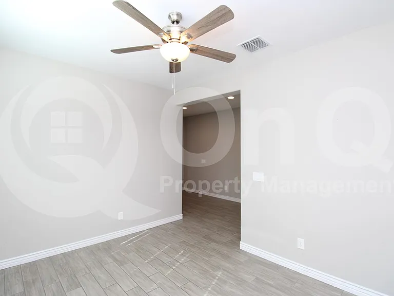 9507 E Saturn Ave — Photo 9