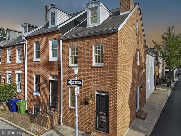 11 E Hamburg St, Baltimore, MD 21230