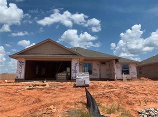 3907 Abingdon Dr, Norman, OK 73026