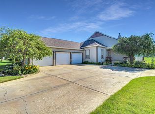 9233 Norris Dr, Hobart, IN 46342